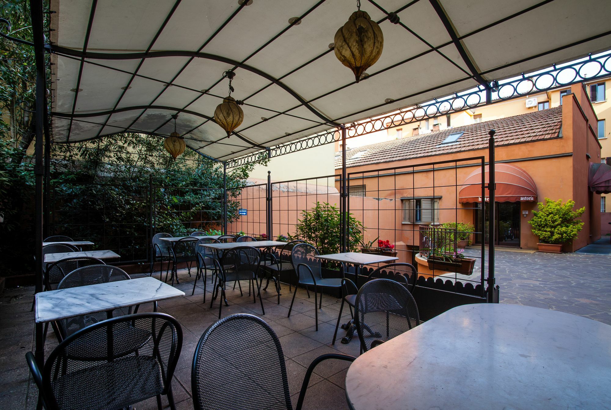 Appartamenti Astoria Μπολόνια Εξωτερικό φωτογραφία